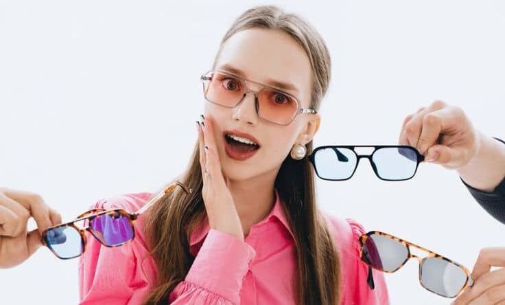 The Complete Eyewear Buying Guide for Pakistan: How to Choose the Right Glasses in 2026.
